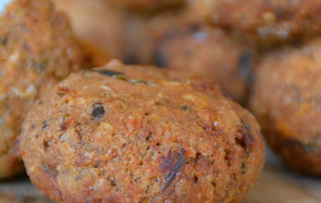 GOLOSITÀ DAL MONDO VEG: POLPETTE MEDITERRANEE